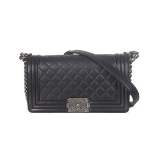 ❤️CHANEL Medium Black Quilted Boy Flap with Silver Hardware Leather Bag❤️